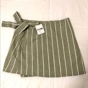 Forever 21 wrap skirt